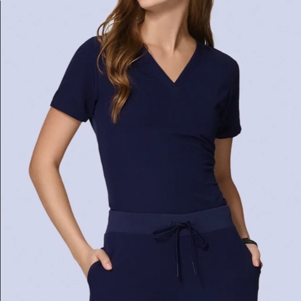 Mandala Scrub Top navy blue, new with tags